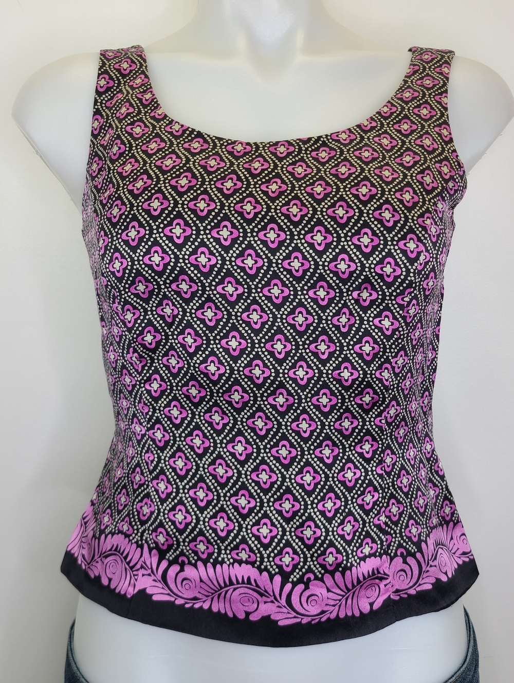 Tahari 100% Silk Black Purple Medallion Print Sleeveless Blouse Top 4P Small XS